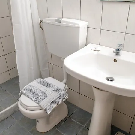 Marianthi Apts Anissaras