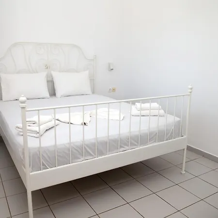 Marianthi Apts Anissaras הרסוניסוס