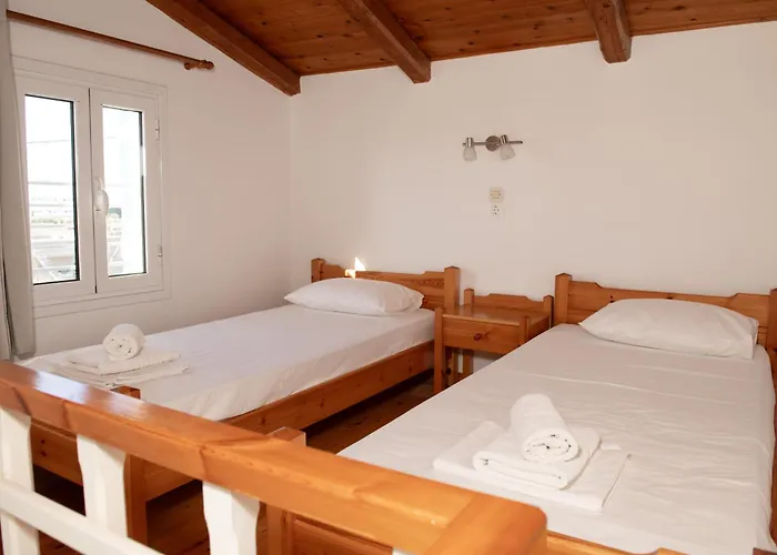 Marianthi Apts Anissaras